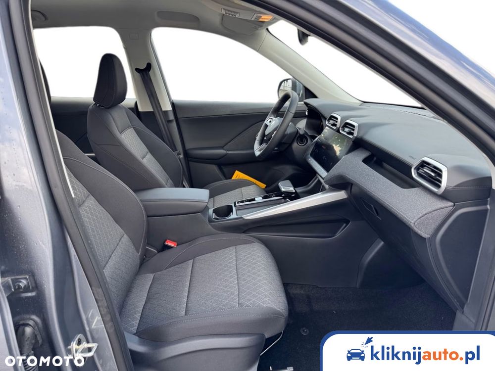 MG ZS Hybrid+ - 9
