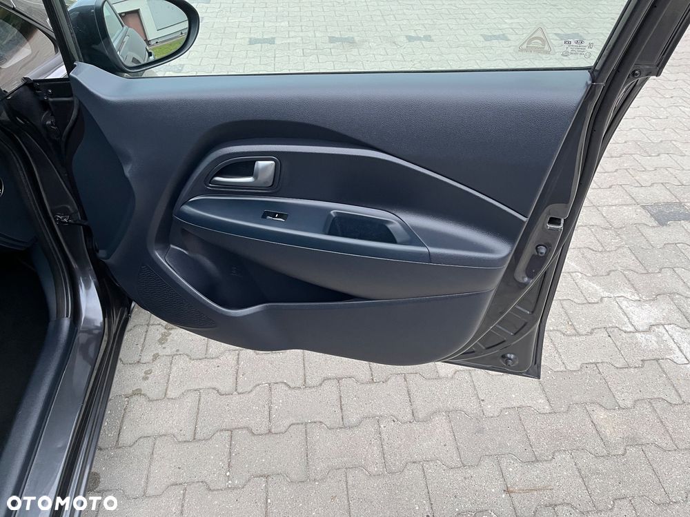 Kia Rio 1.2 Attract - 14