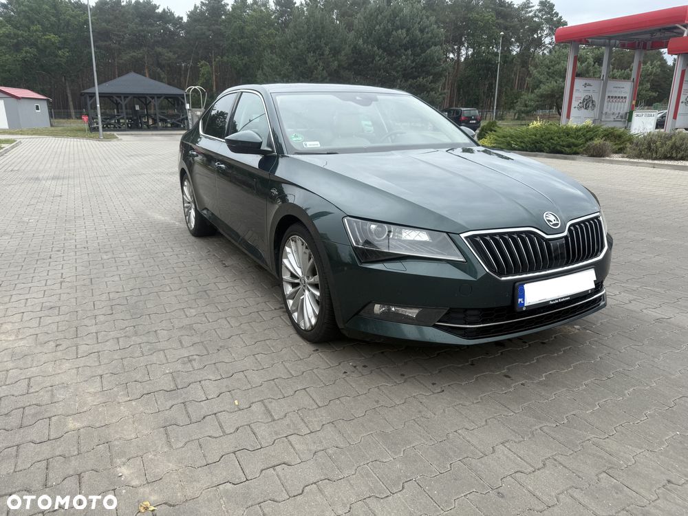 Skoda Superb 2.0 TDI L&K - 2