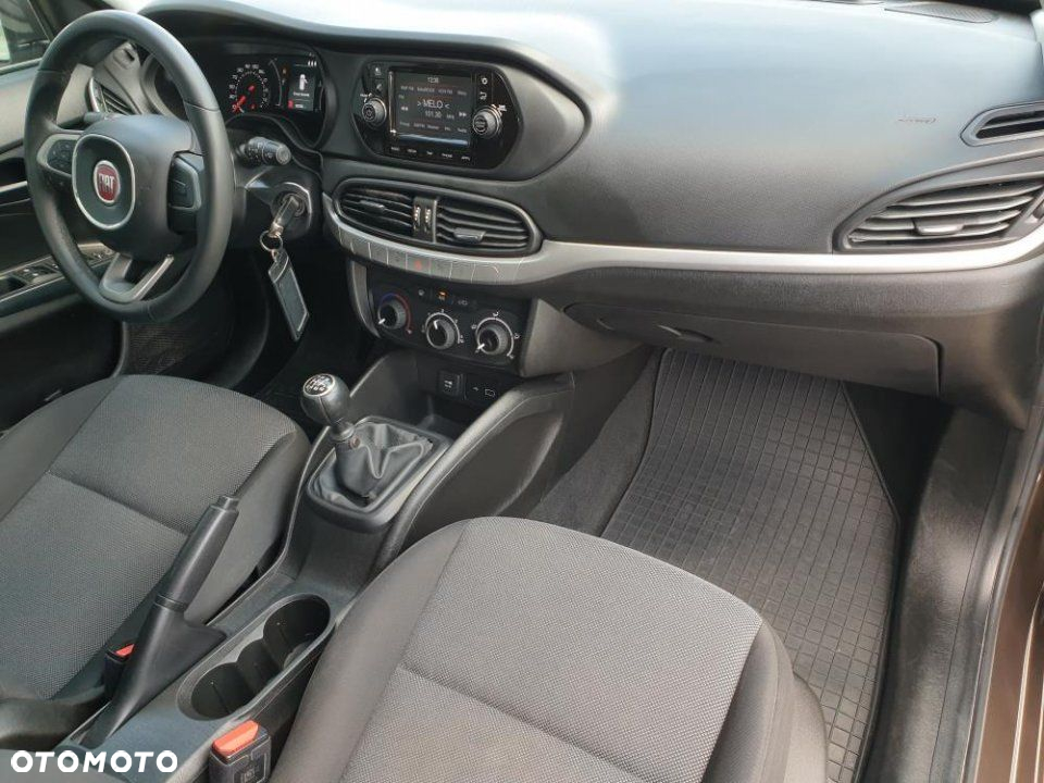 Fiat Tipo - 11