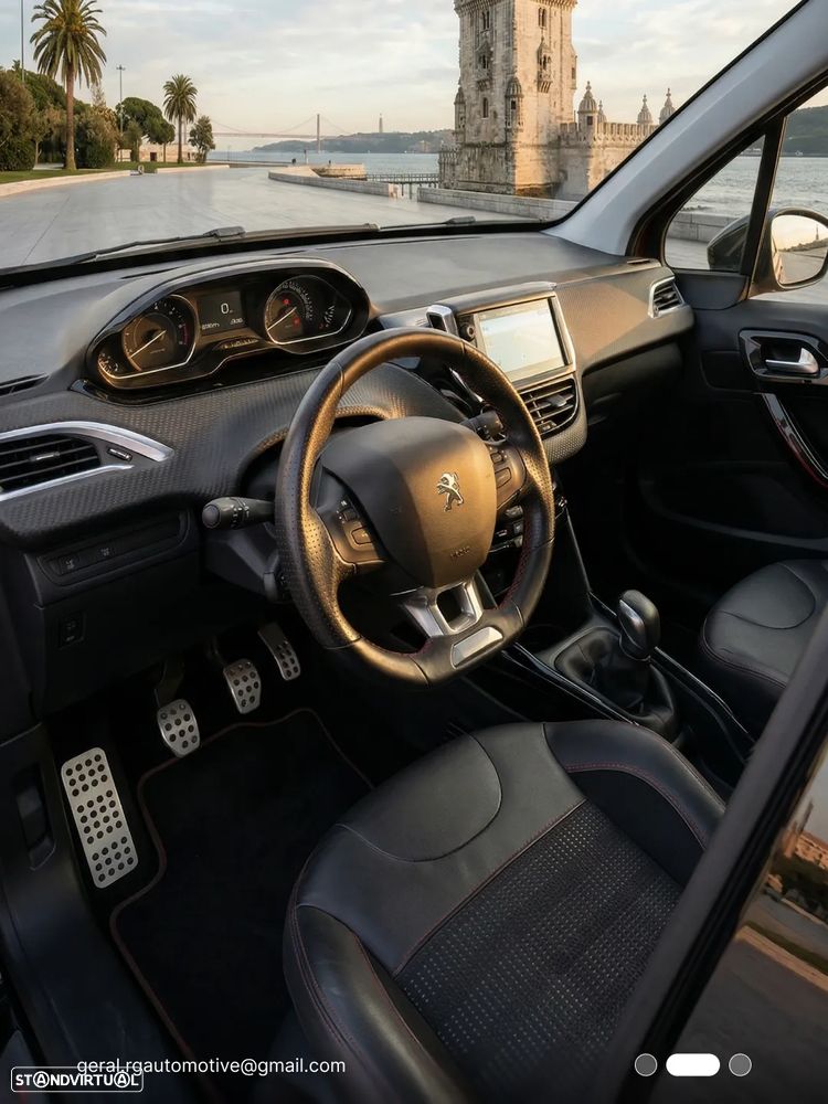 Peugeot 2008 PureTech 110 Stop&Start GT-Line Edition - 3