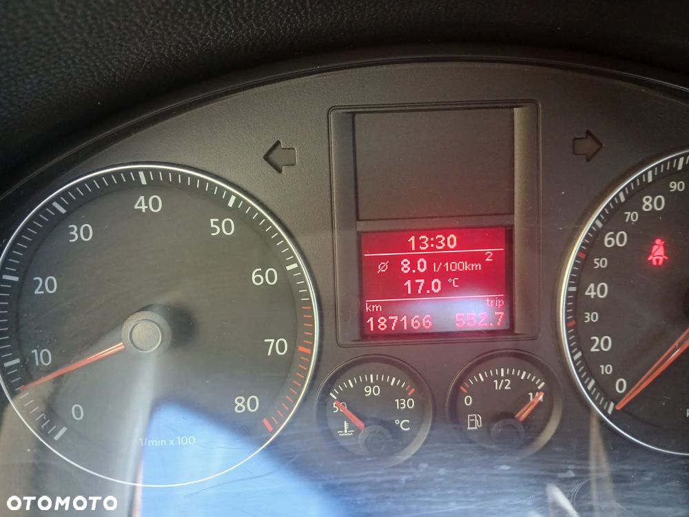Volkswagen Jetta - 6