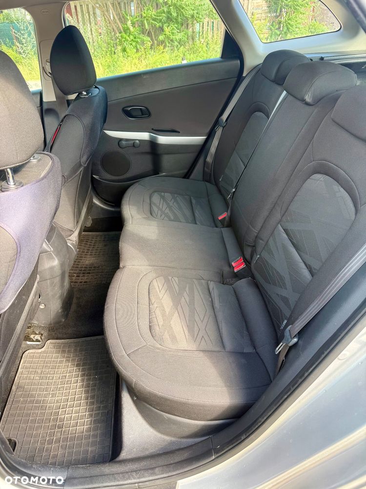 Kia Ceed 1.4 M - 13
