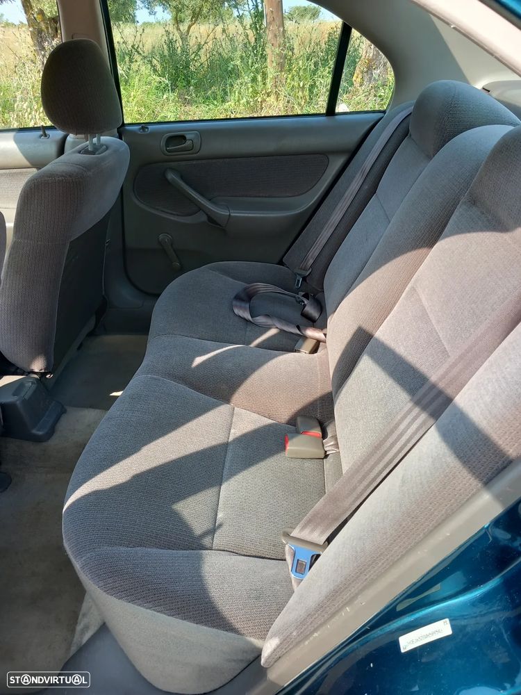 Honda Civic 1.6i - 5