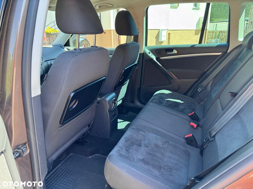 Volkswagen Tiguan 2.0 TDI 4Mot R-Style DSG - 13