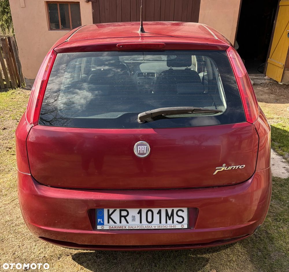 Fiat Grande Punto - 10