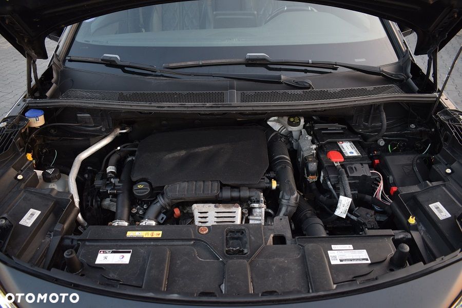 Peugeot 3008 1.2 PureTech GPF Allure S&S - 33