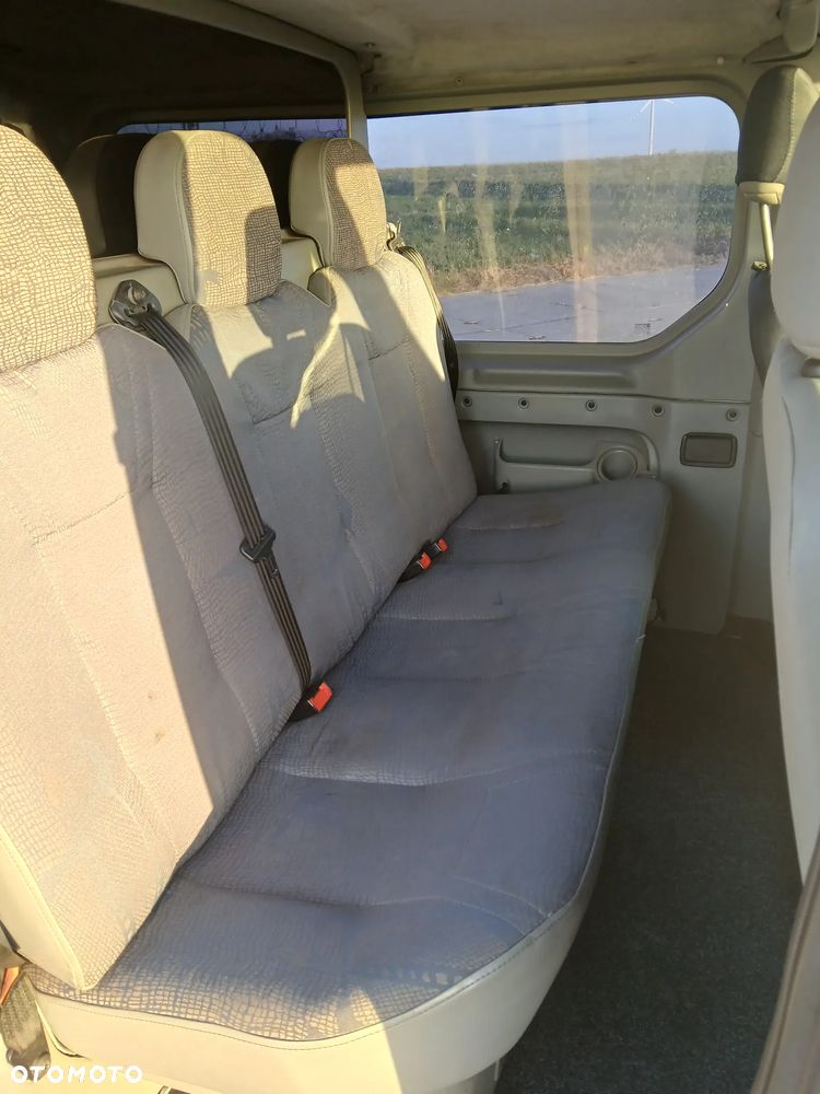 Renault Trafic - 22