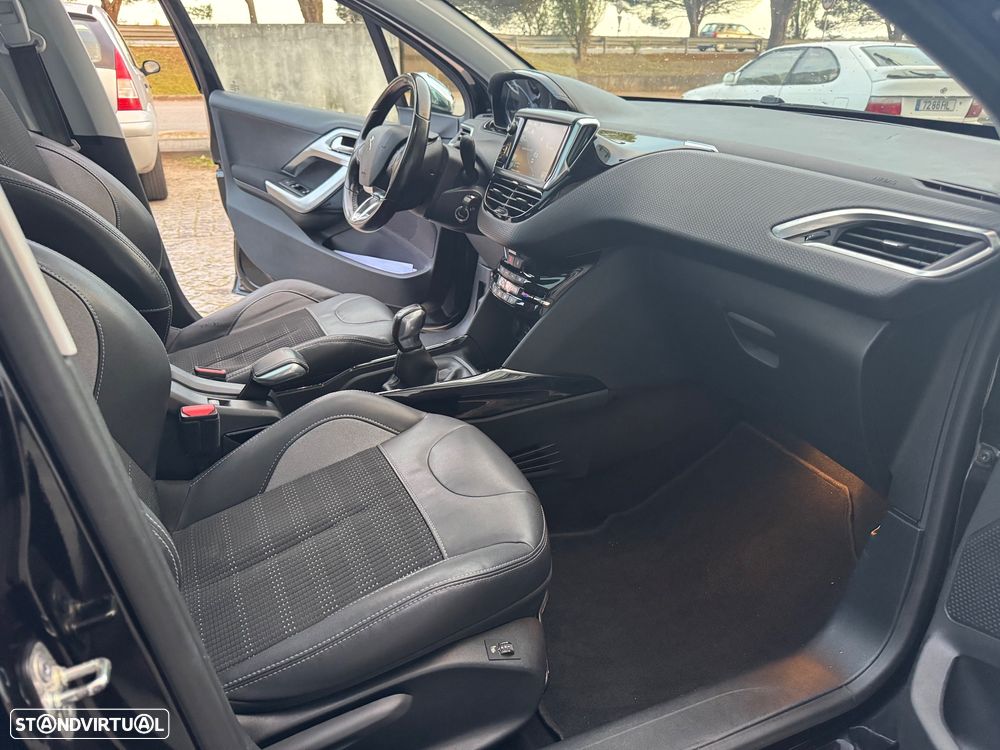Peugeot 2008 PureTech 110 Stop&Start Allure - 8