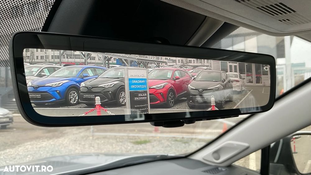 Toyota RAV4 2.5 Hybrid VVT-iE 4x4 Luxury Premium - 24