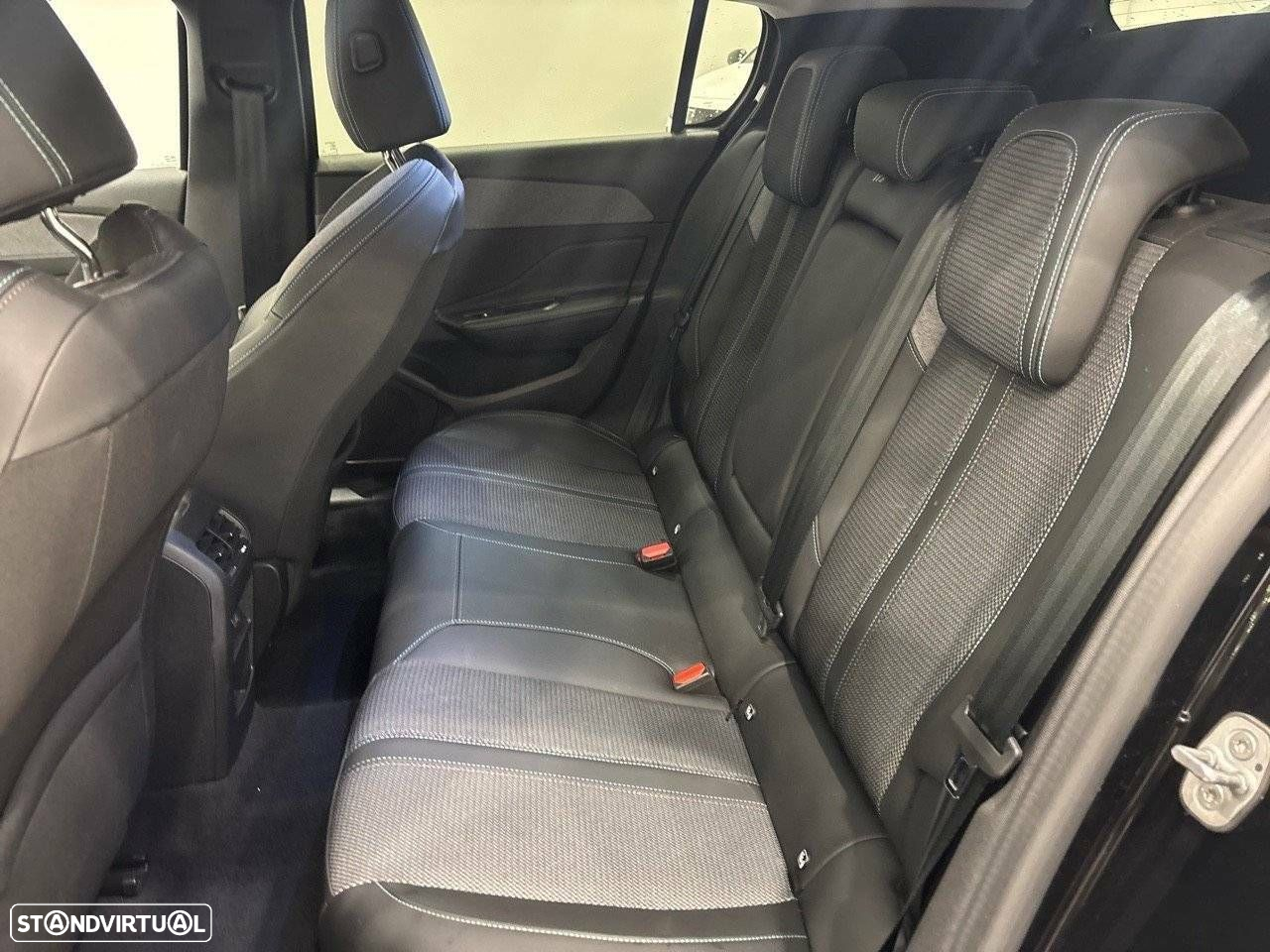 Peugeot 308 1.2 PureTech Allure - 10