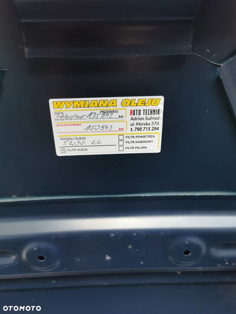 BMW X1 sDrive18d xLine - 11