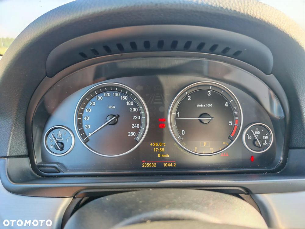 BMW Seria 5 - 13