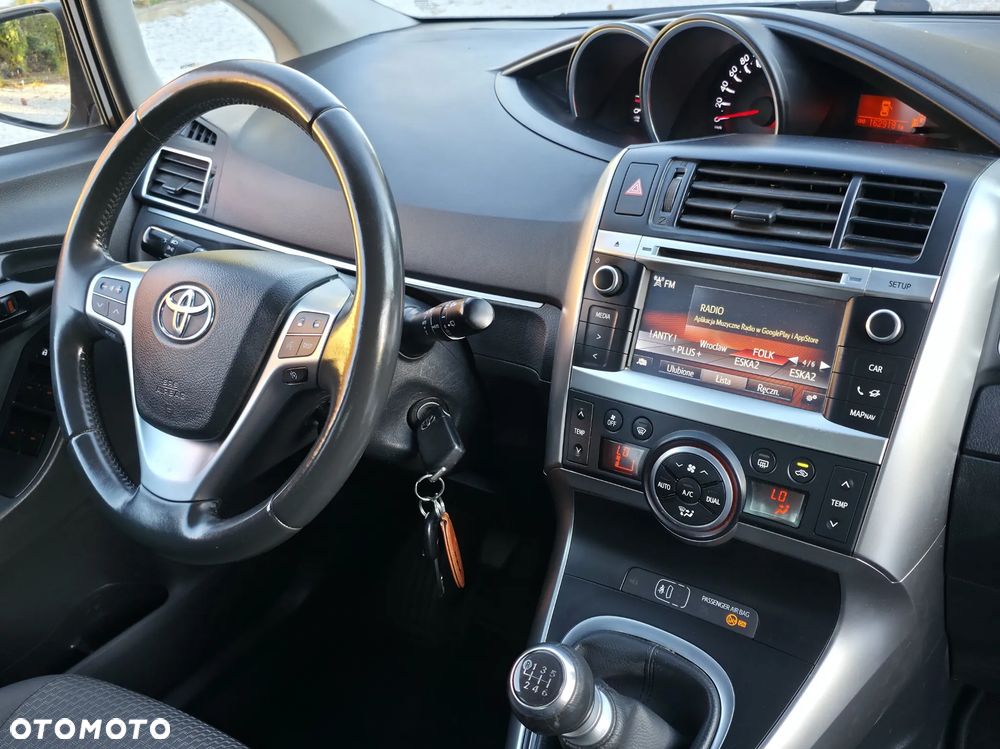 Toyota Verso 1.6 Sol - 14