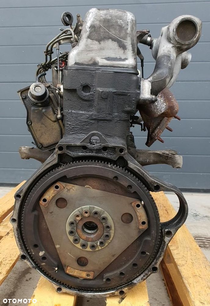 SILNIK OM617 617910 MERCEDES W115 W123 3.0 D - 6