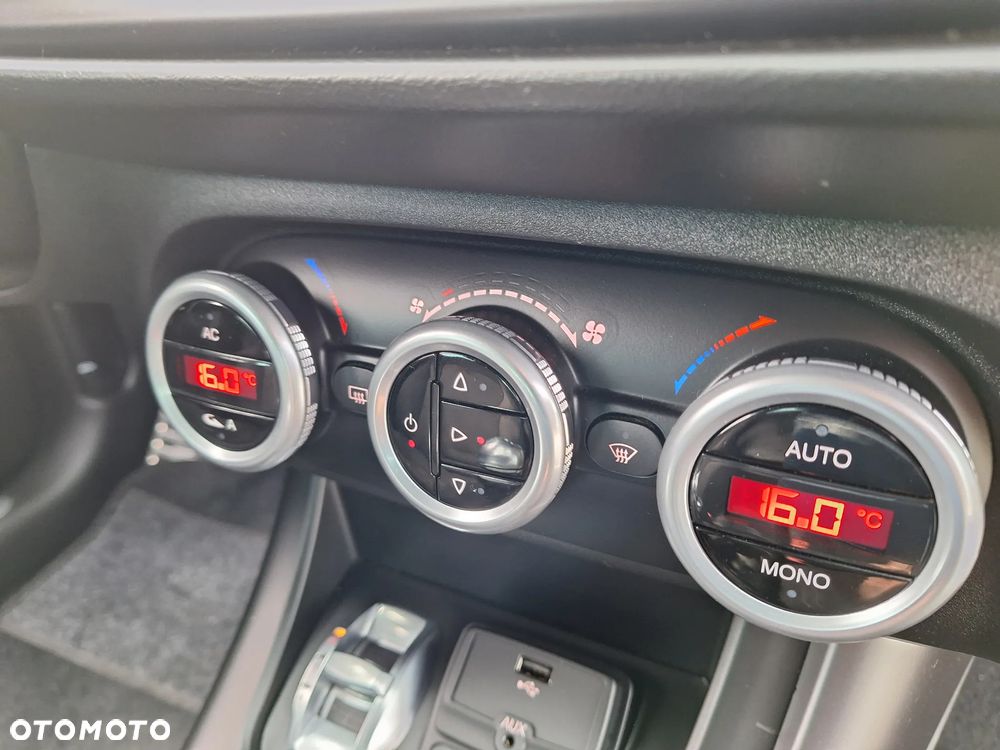 Alfa Romeo Giulietta 1.4 TB 16V Multiair Turismo - 9