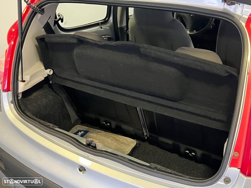 Peugeot 107 1.0 Trendy - 19