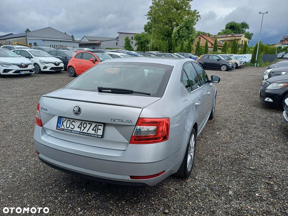 Skoda Octavia 1.8 TSI DSG Ambition - 6