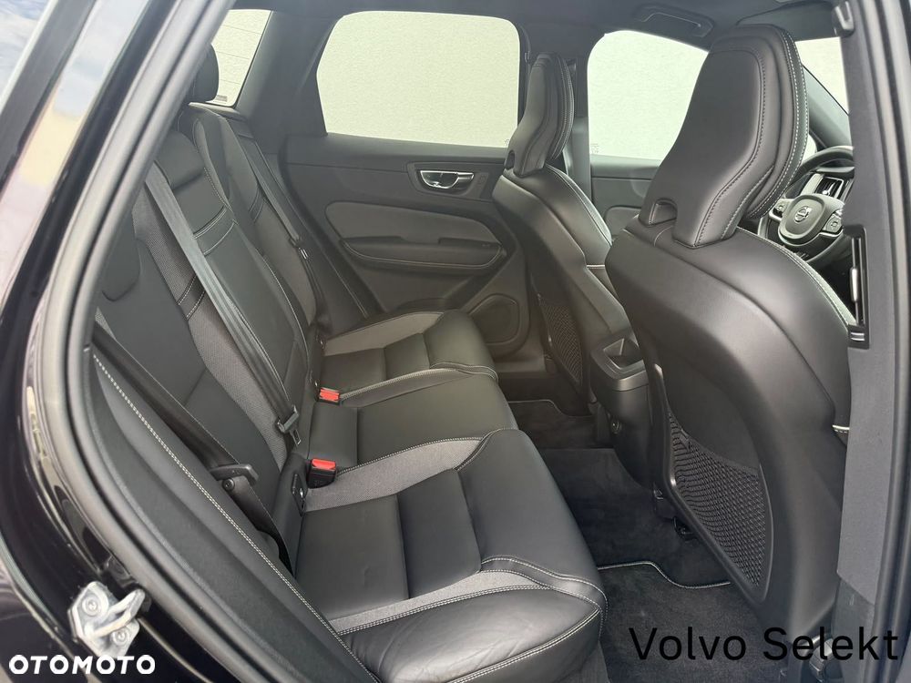 Volvo XC 60 - 32