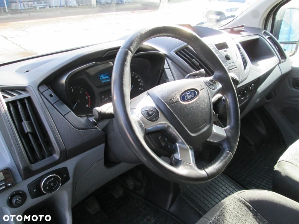 Ford Transit - 7