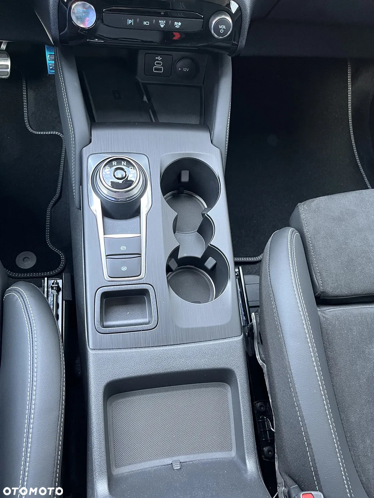 Ford Kuga 2.5 FHEV AWD Active X eCVT - 21