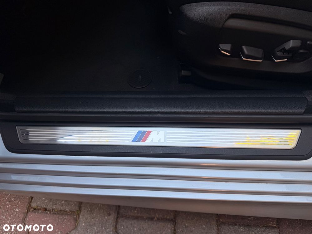 BMW Seria 5 535i Sport-Aut - 14