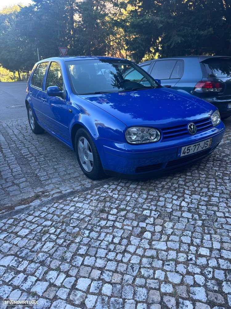 VW Golf - 1