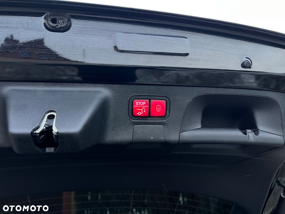 Mercedes-Benz CLA - 18