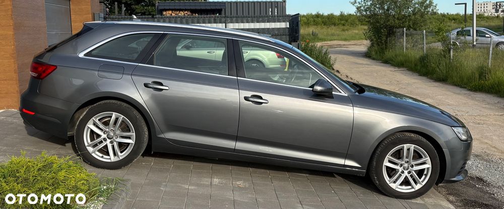 Audi A4 Avant 2.0 TDI ultra S tronic design - 6