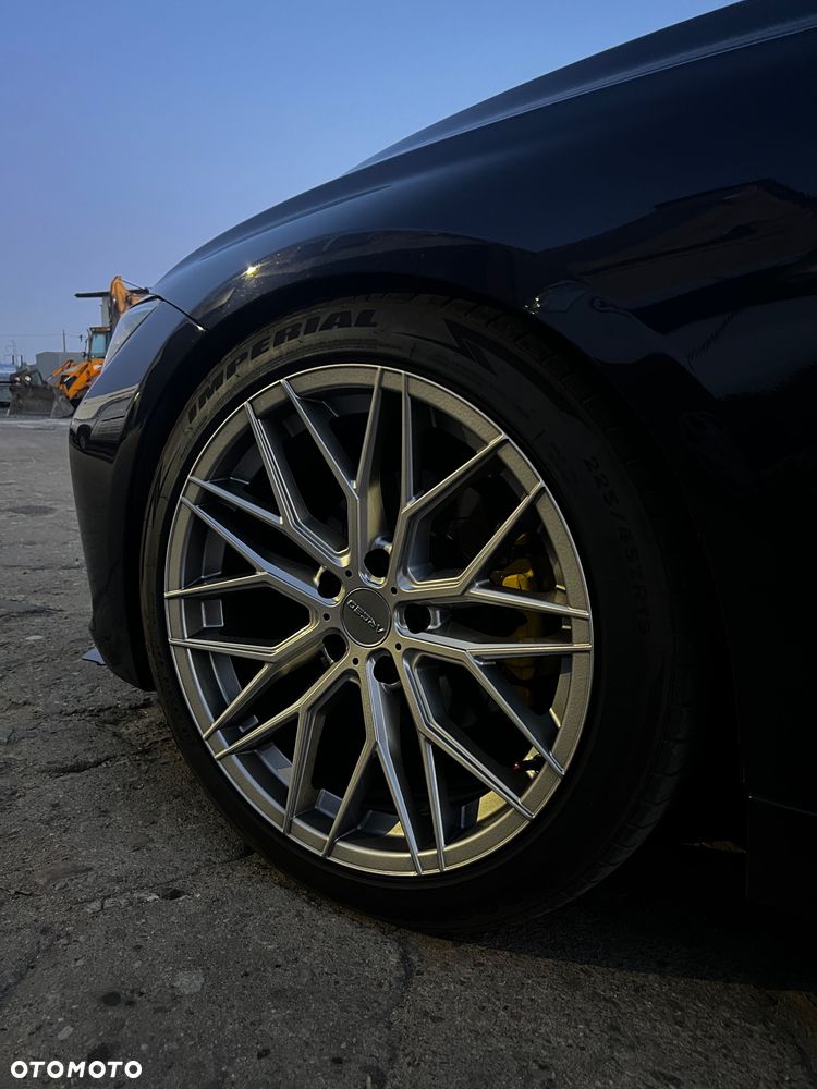 BMW Seria 3 320d - 8