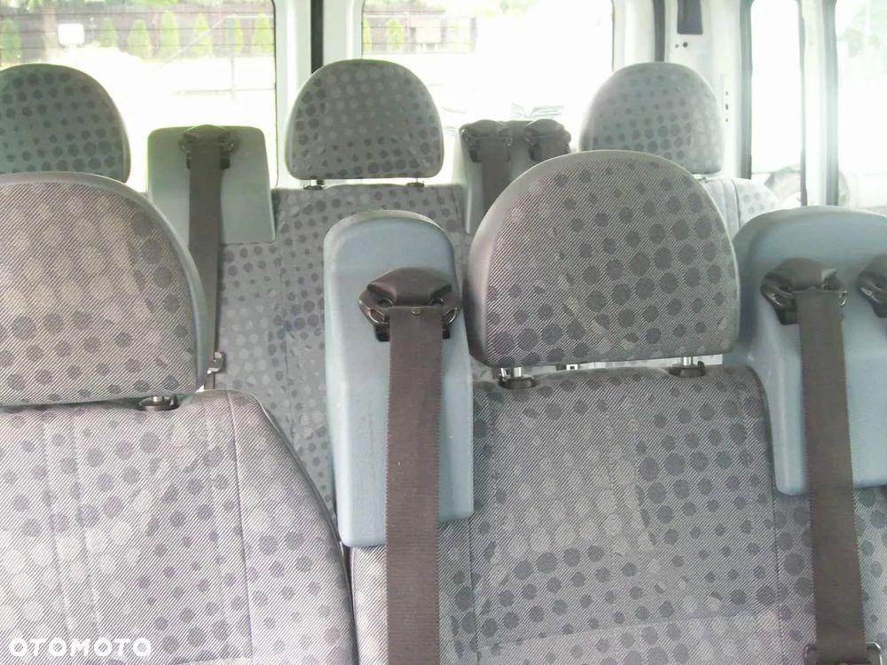 Ford Transit - 18