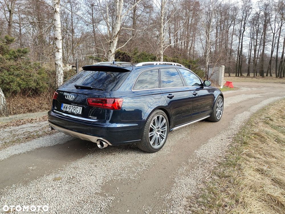 Audi A6 Allroad - 14