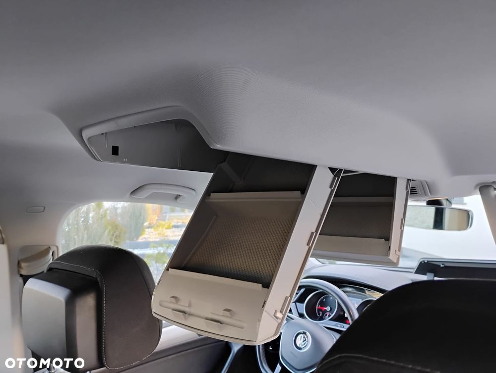 Volkswagen Touran 1.6 TDI SCR (BlueMotion Technology) DSG SOUND - 17