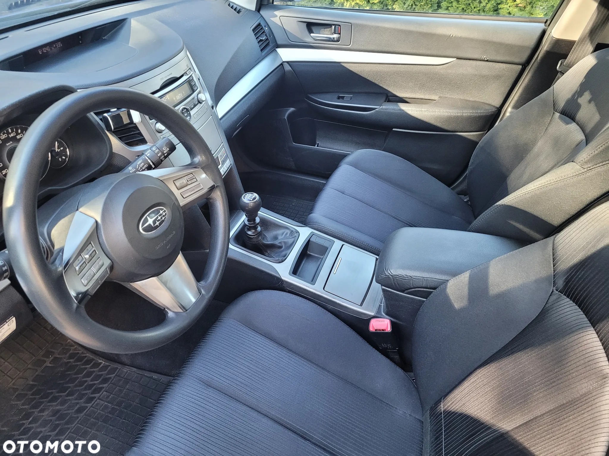 Subaru Legacy 2.0 D Sport - 17