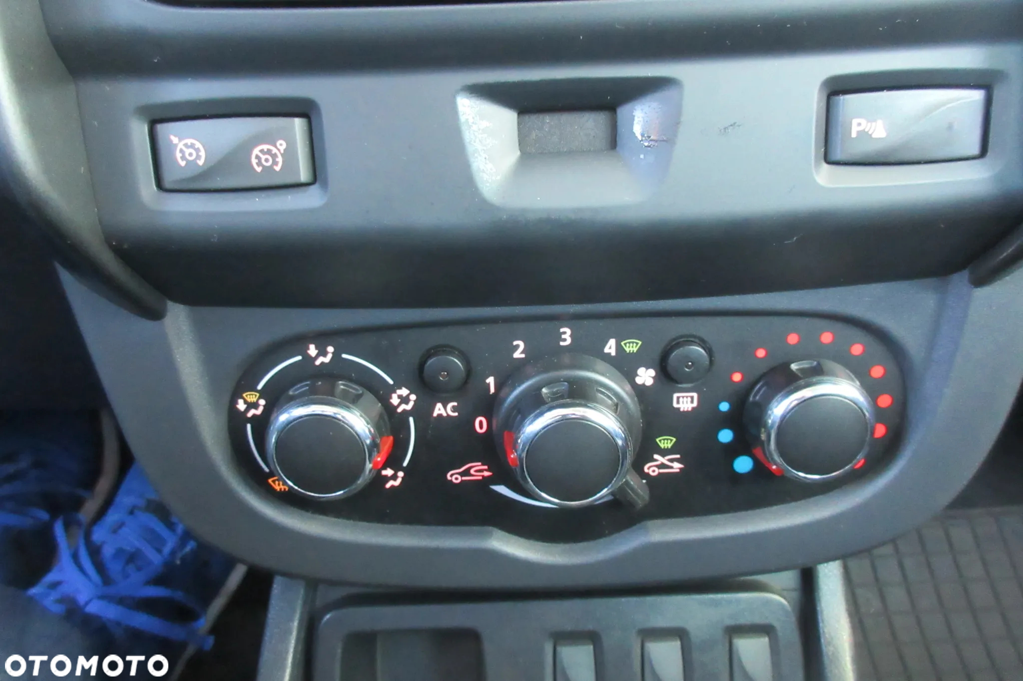 Dacia Duster 1.2 TCe Laureate - 14