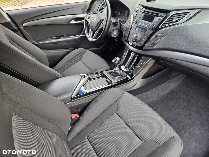 Hyundai i40 1.7 CRDi Comfort - 19