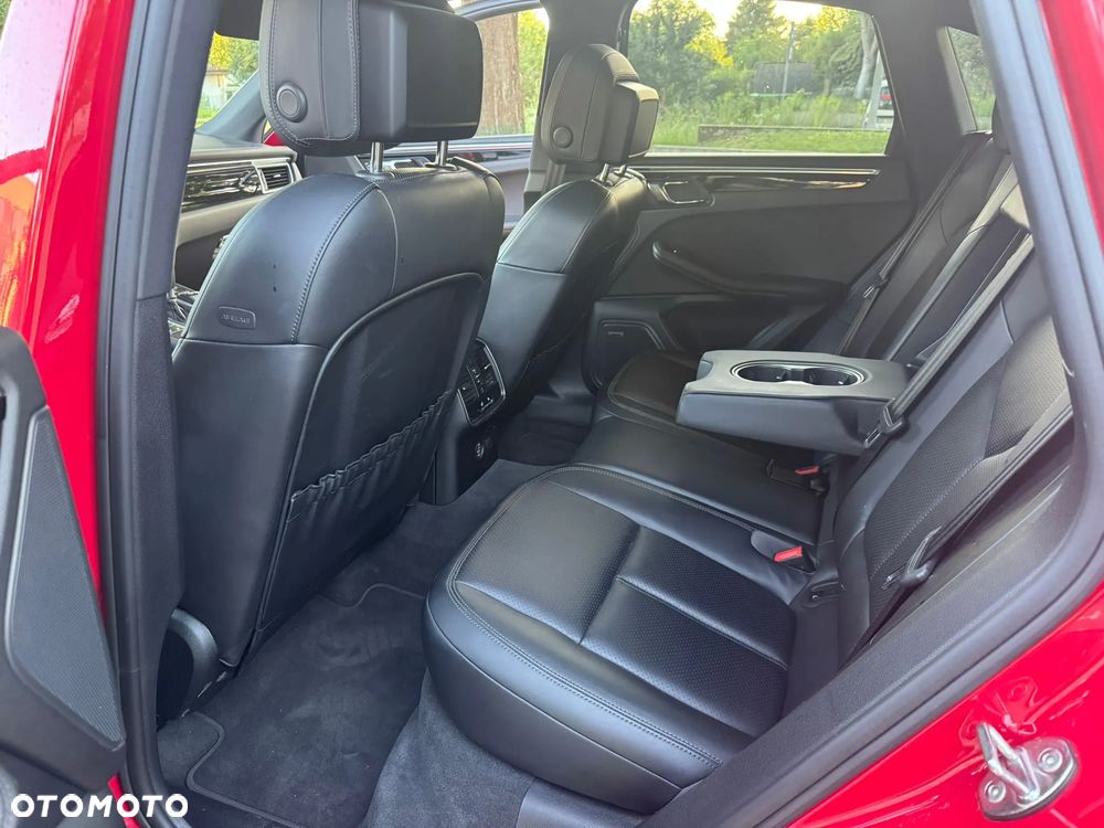 Porsche Macan S - 25