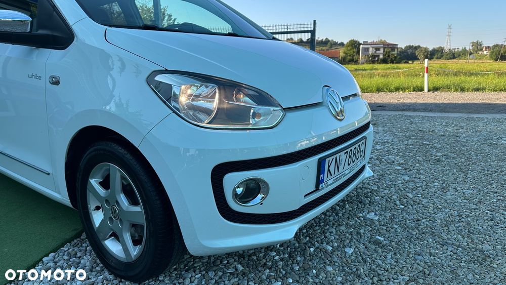 Volkswagen up! white - 8
