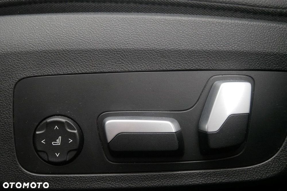 BMW Seria 3 - 33
