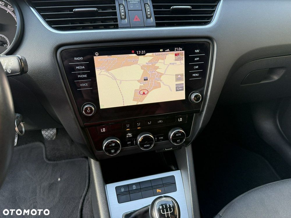 Skoda Octavia 1.6 TDI SCR Style - 17