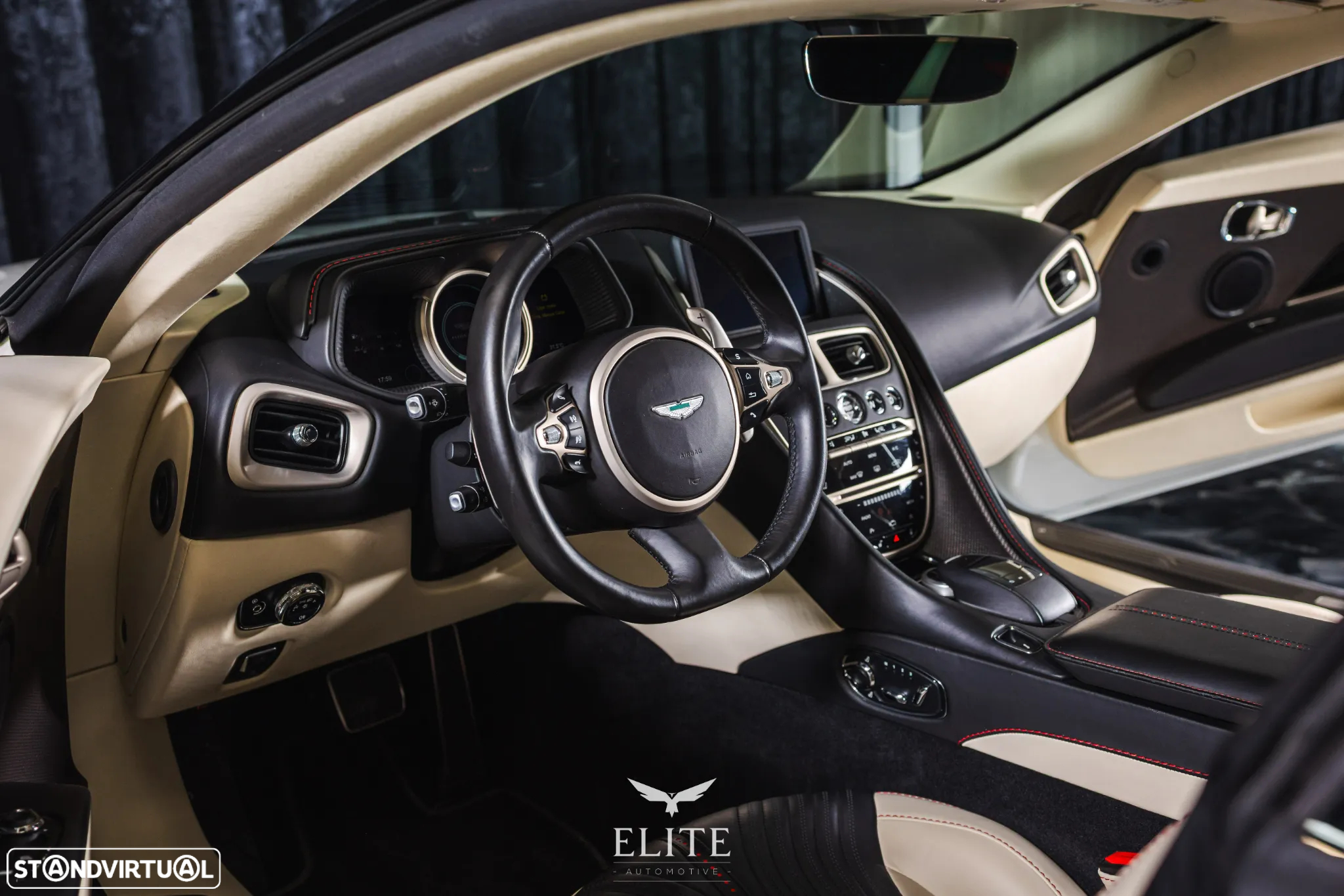 Aston Martin DB11 Coupé V12 Launch Edition - 12