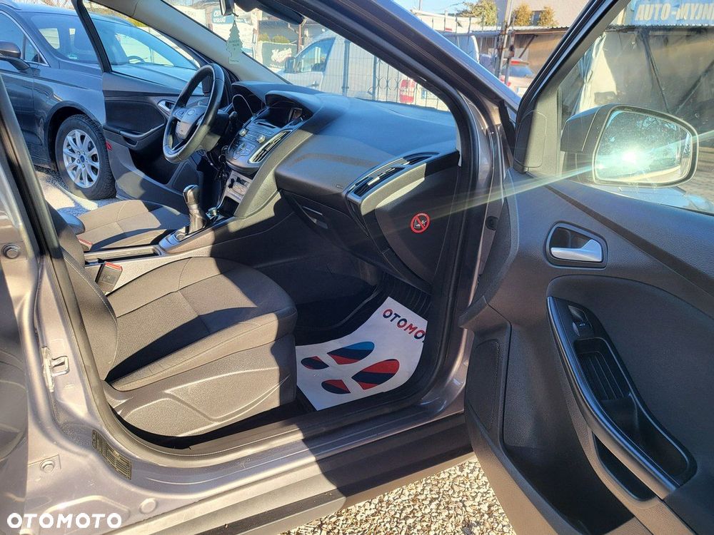 Ford Focus - 17