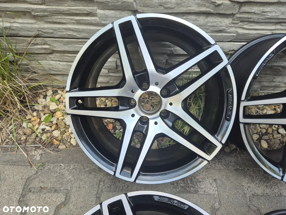 4x 8,5x18 ET48 5x112 Używany komplet felg aluminiowych MERCEDES AMG - 3