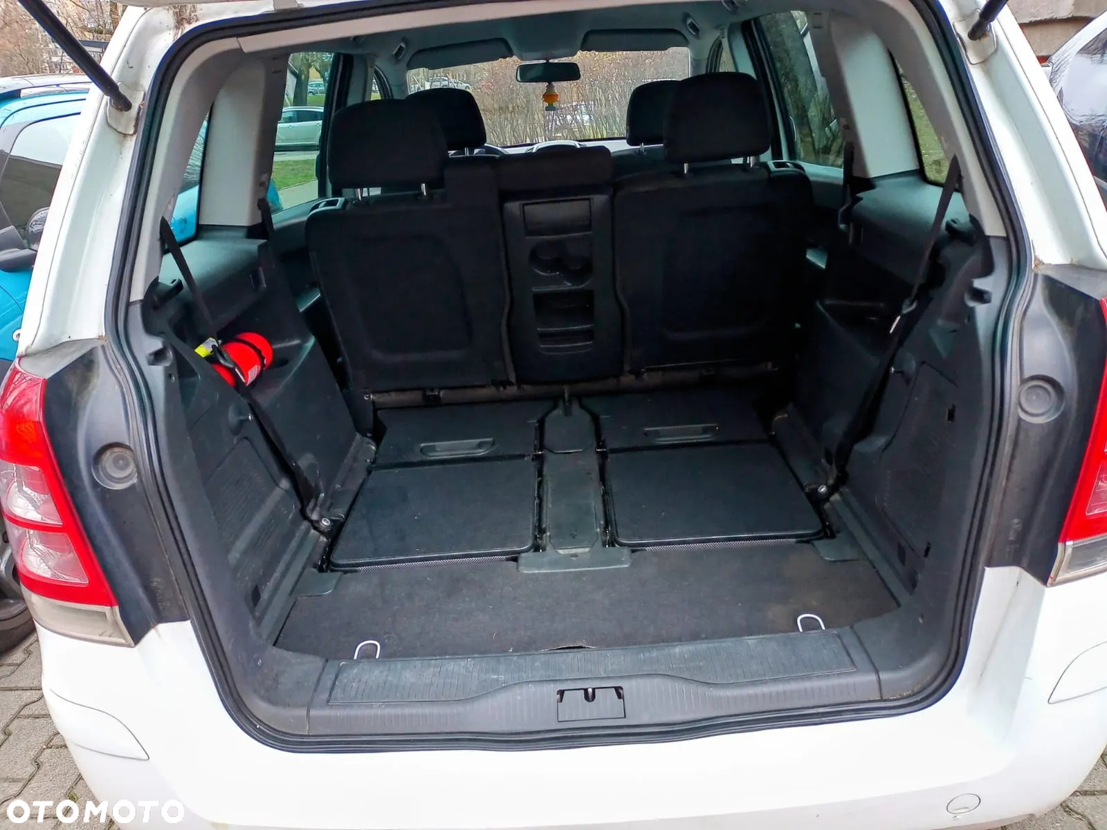 Opel Zafira - 10