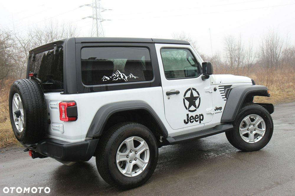 Jeep Wrangler - 7