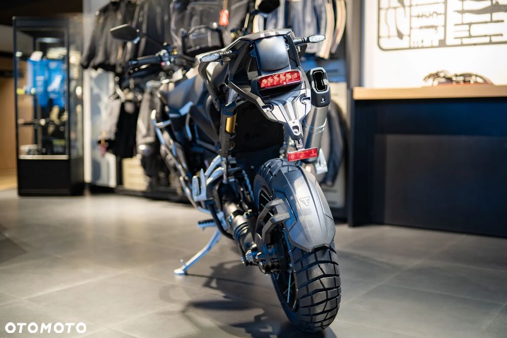 Triumph Tiger - 22