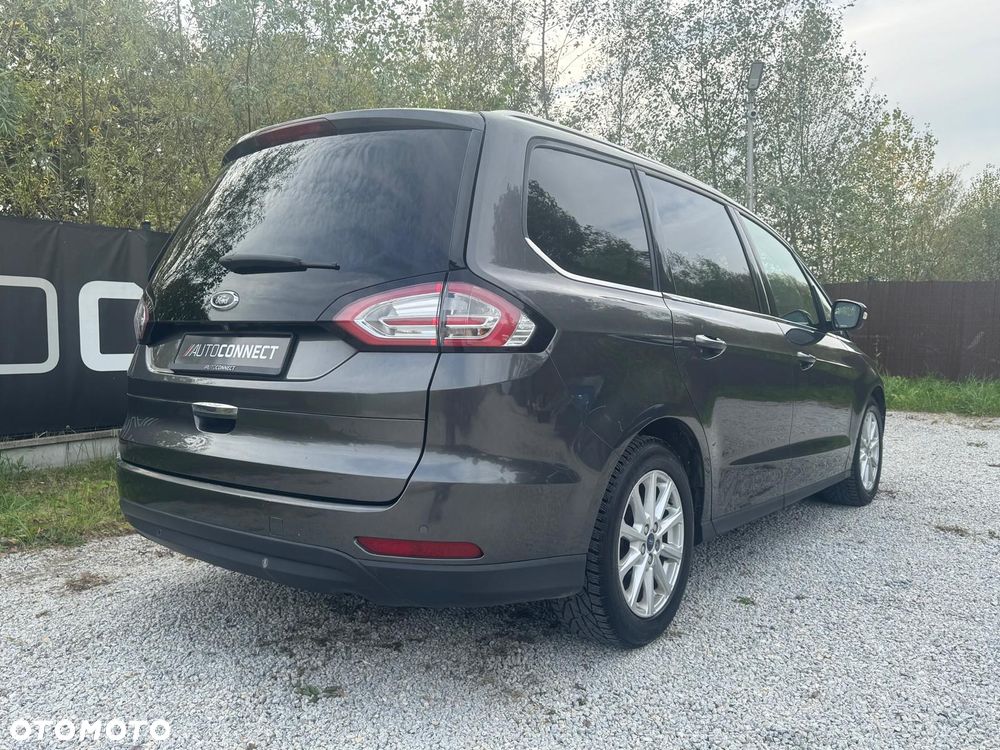 Ford Galaxy 2016 photo 5