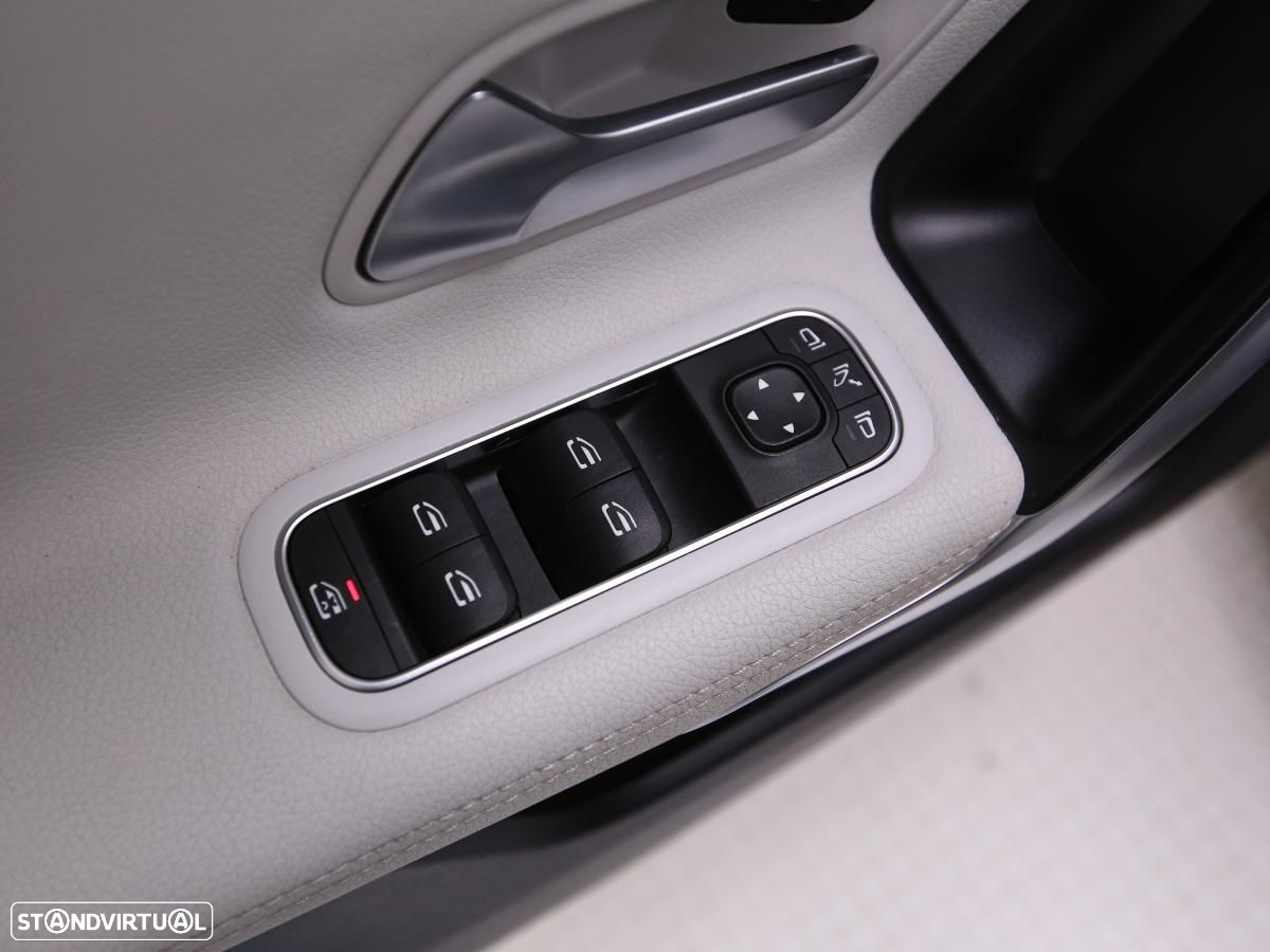 Mercedes-Benz A 200 d AMG Line Aut. - 14