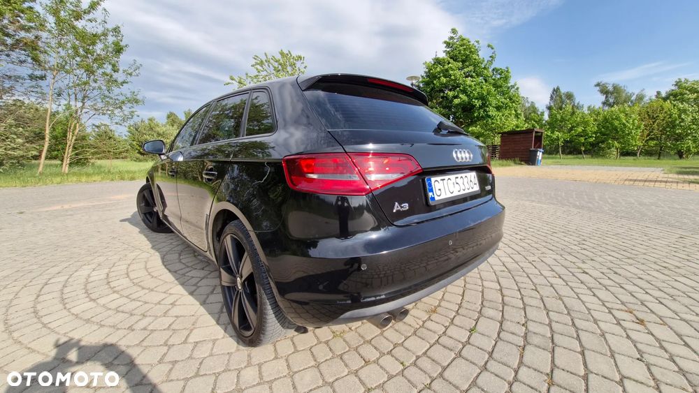 Audi A3 Sportback 2.0 TDI (clean diesel) Ambiente - 3