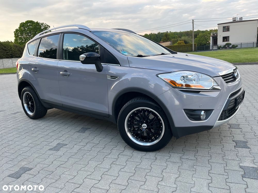 Ford Kuga 2.0 TDCi 4x4 Titanium - 28